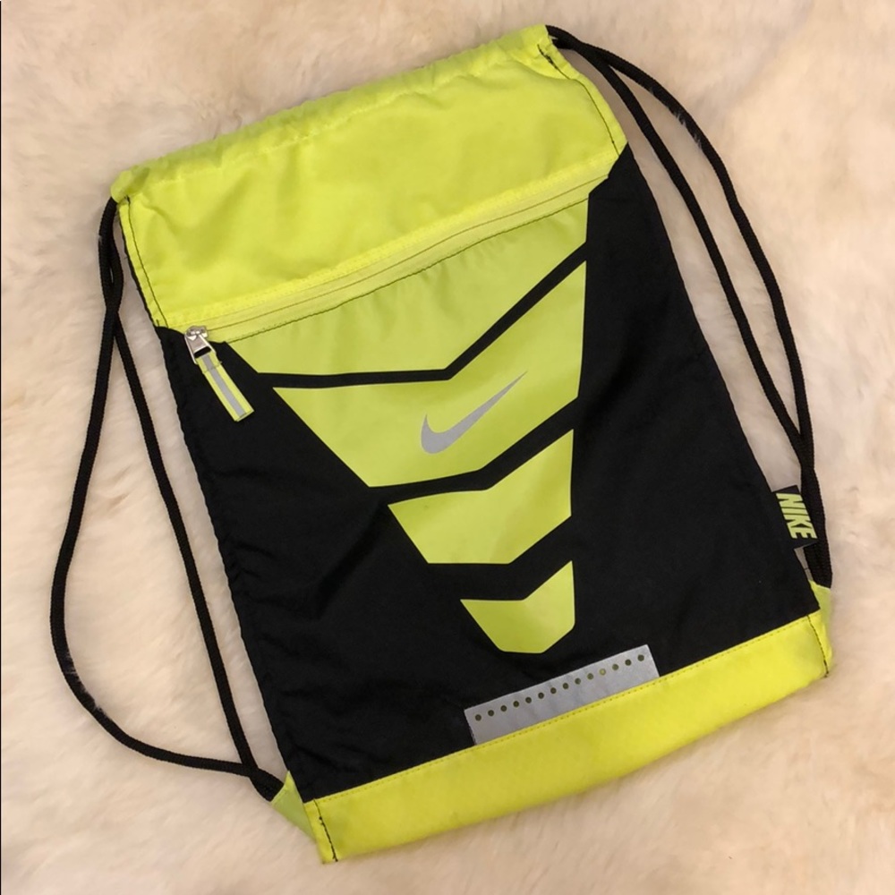 Nike Draw String bag